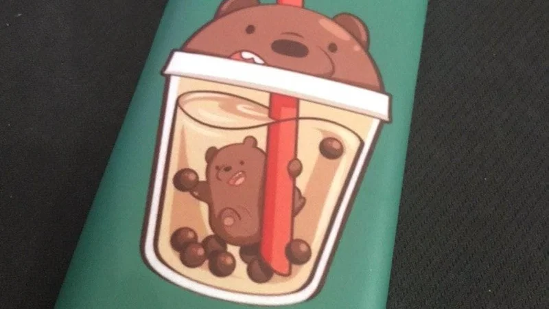 Koleksi casing HP premium Cuztoom dengan beragam desain menarik